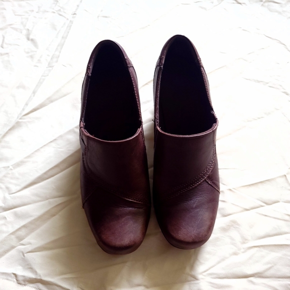 Clarks Bendables Size 8.5 M Low Cut Boots Brown Leather Women 62866 - Picture 3 of 6